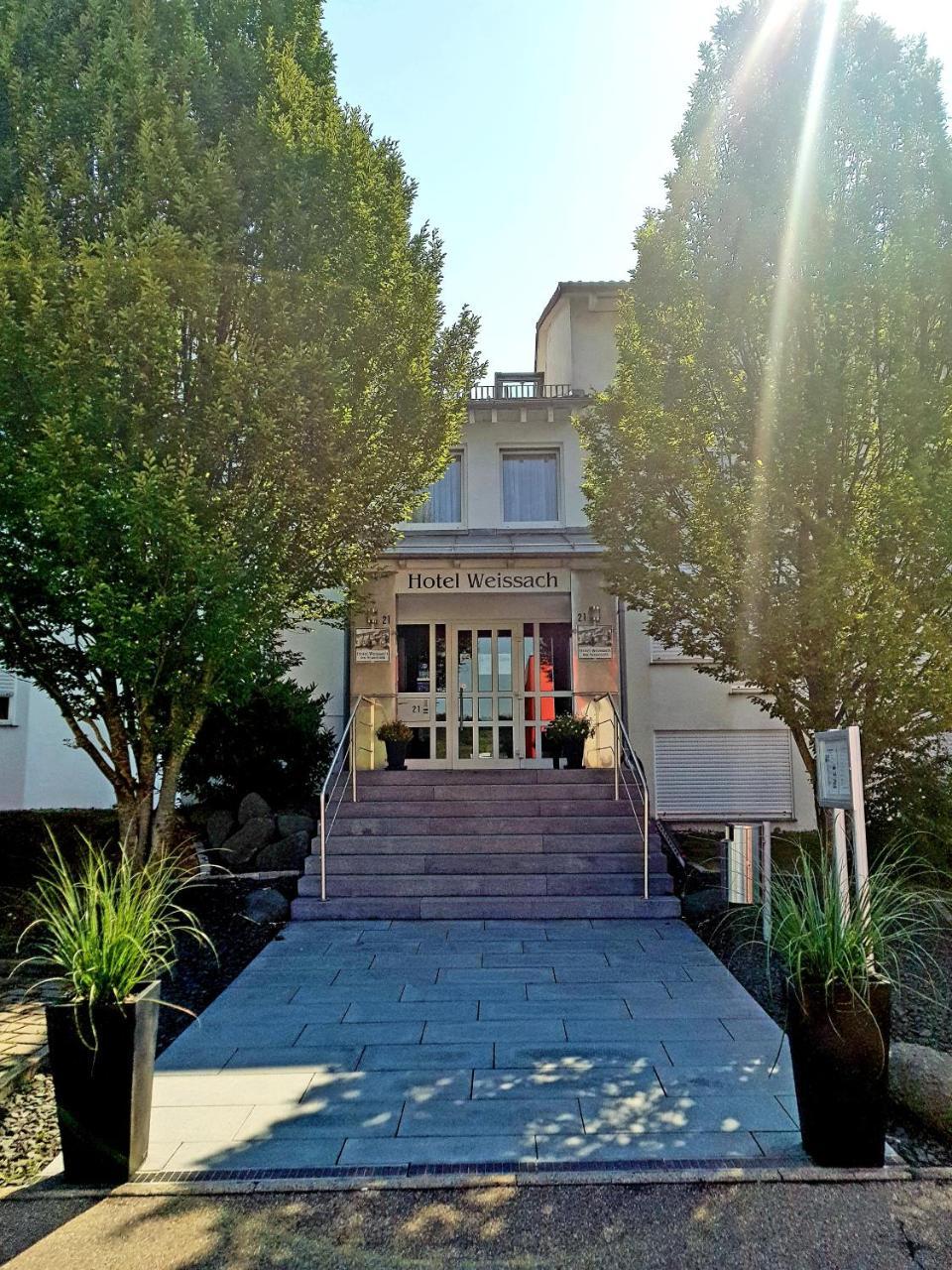 Hotel Weissach Am Neuenbühl Exterior foto
